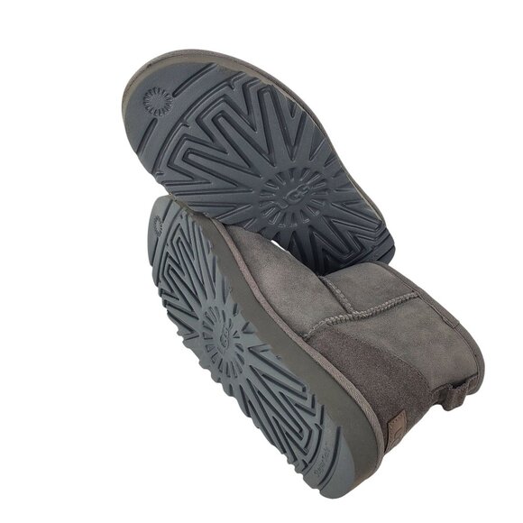 UGG Boots 7 Classic Mini II Genuine Fur Sheepskin Suede Winter Snow Shoes Gray - Picture 8 of 16